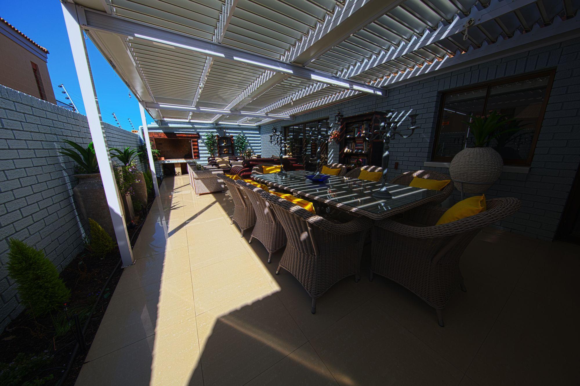 The Whale'S Tale Guesthouse Hermanus Bagian luar foto