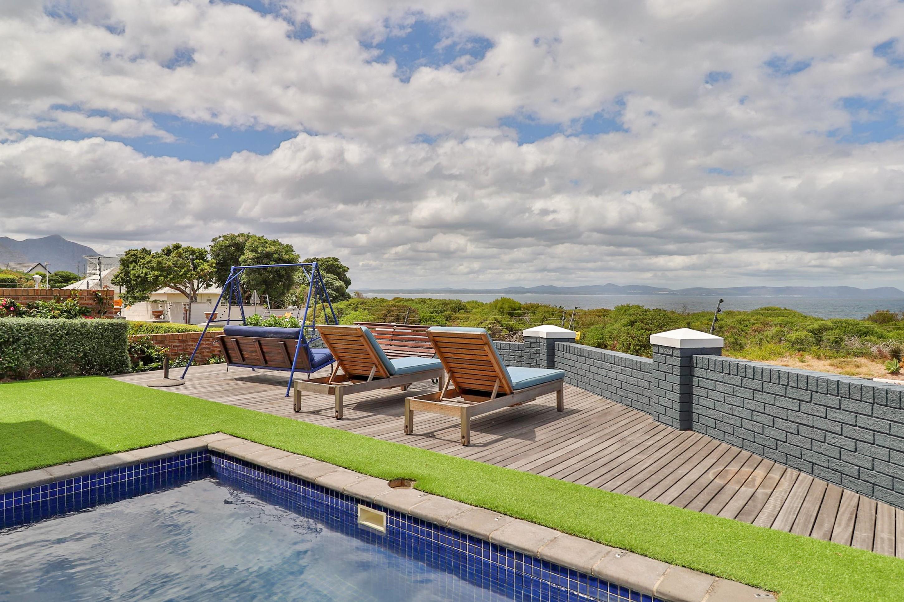 The Whale'S Tale Guesthouse Hermanus Bagian luar foto